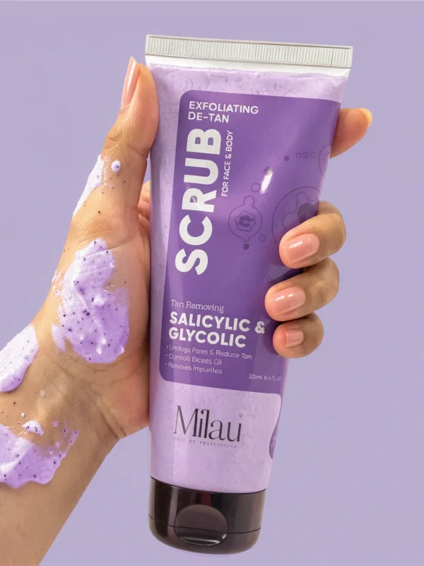 Acne scrub texture showing deep cleansing and pore unclogging